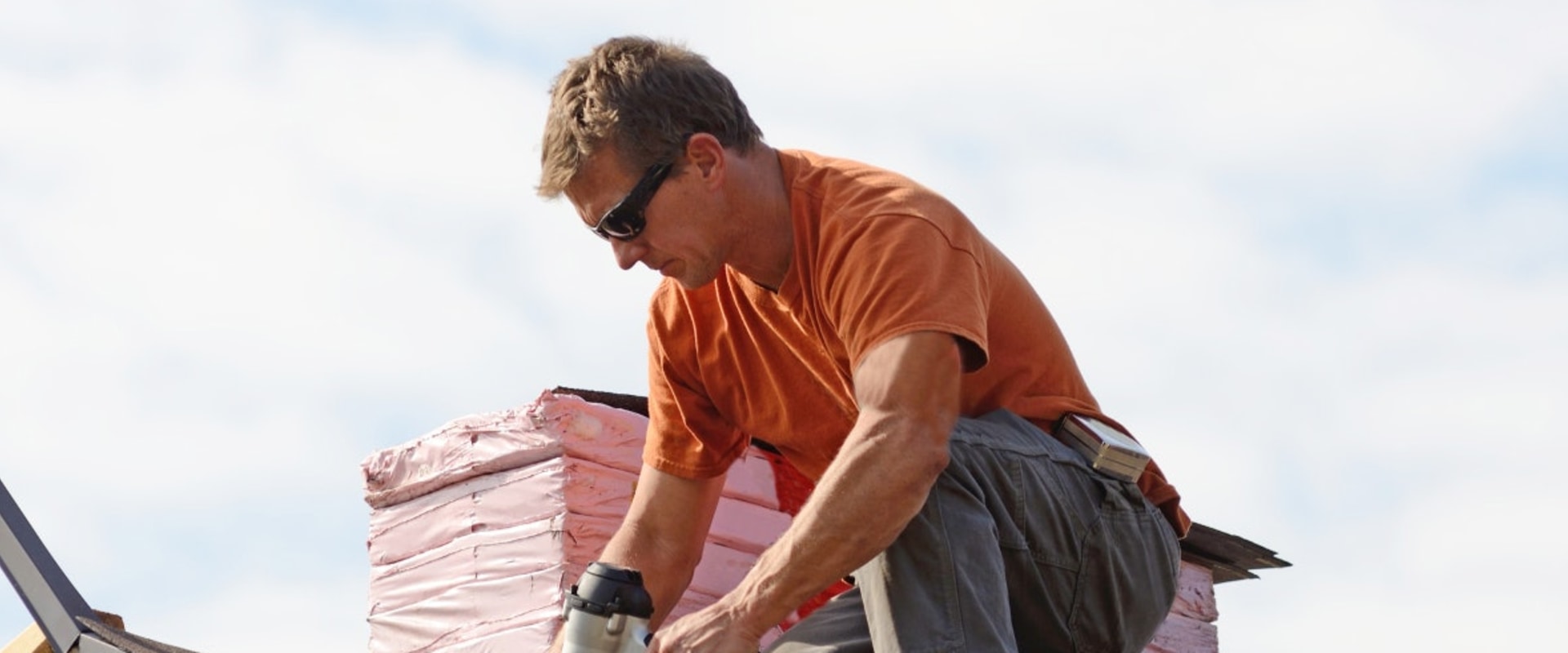 How Roofing Contractor Software Can Revolutionize Your Business