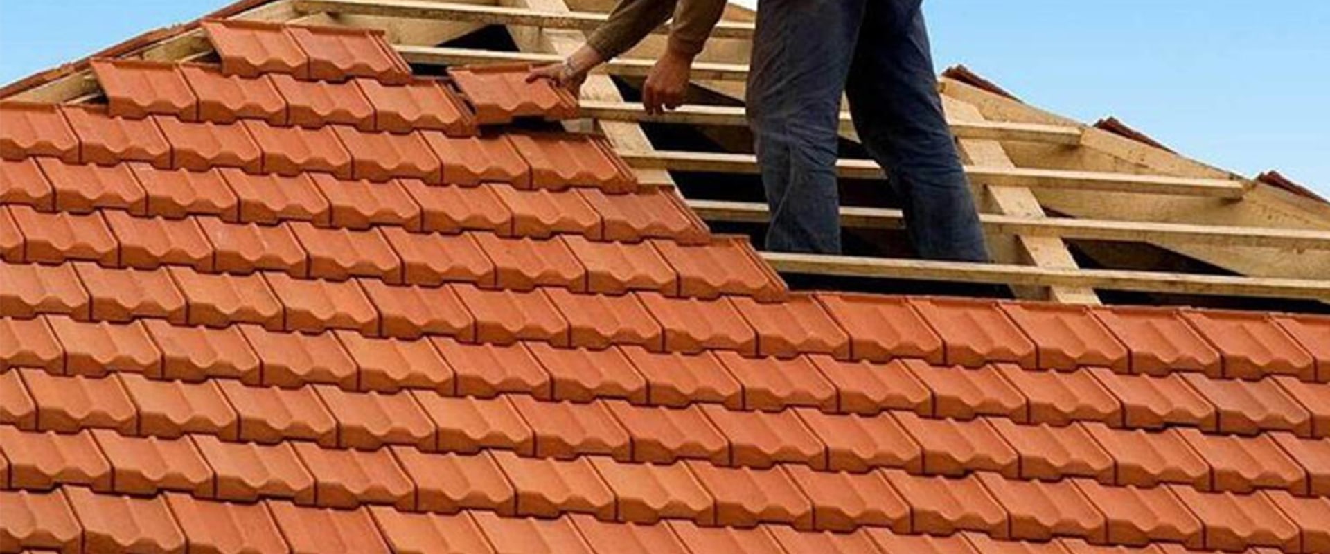 Streamlining Your Roofing Business with Estimating Software